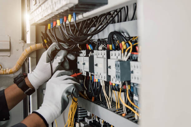 Best Electrical Contractors for Businesses  in Hebron, IL